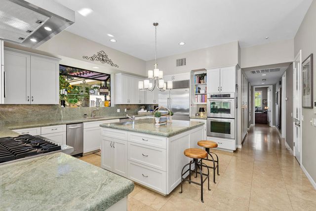 42515 Castle Harbor Court, Bermuda Dunes, CA 92203
