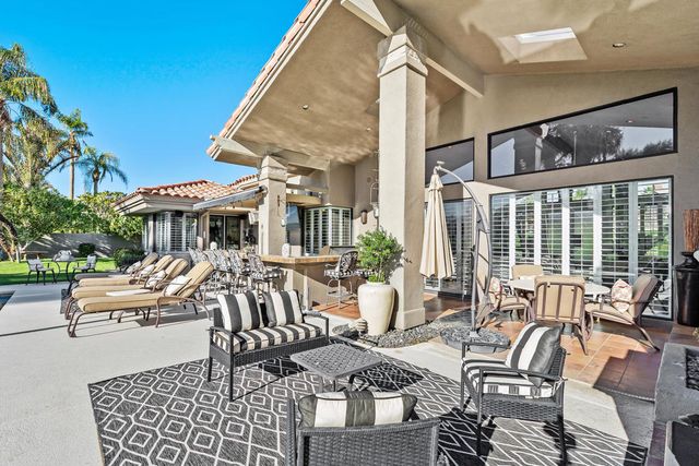 42515 Castle Harbor Court, Bermuda Dunes, CA 92203