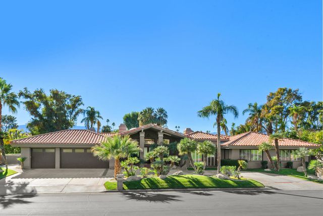 42515 Castle Harbor Court, Bermuda Dunes, CA 92203