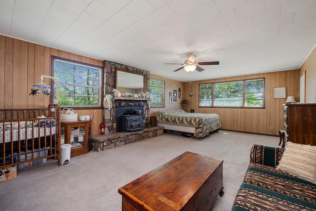 28076 Kings River Road, Shell Knob, MO 65747