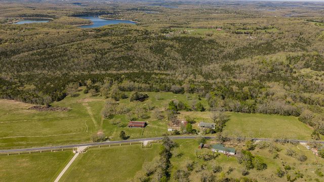 28076 Kings River Road, Shell Knob, MO 65747