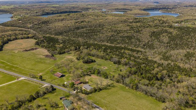28076 Kings River Road, Shell Knob, MO 65747