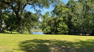 3033 Magnolia Lane, Ocean Springs, MS 39564