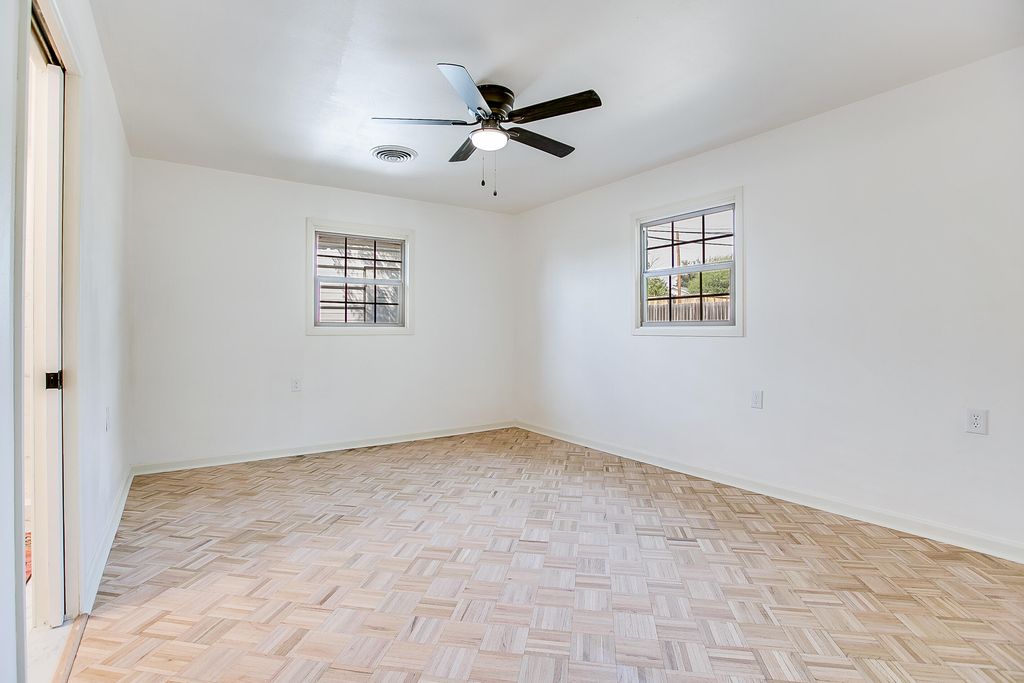 Image 27 of property listing at 2114 Sul Ross Street, San Angelo, TX 76904