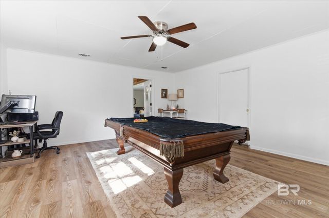 6 Oak Avenue, Satsuma, AL 36572