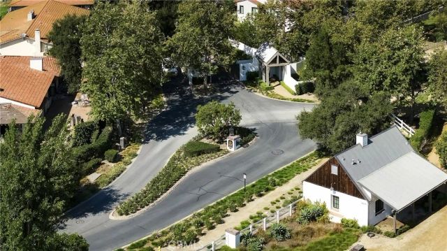 28640 Martingale Drive, San Juan Capistrano, CA 92675