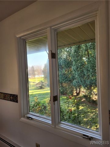 1 White Springs Circle, Geneva Town, NY 14456