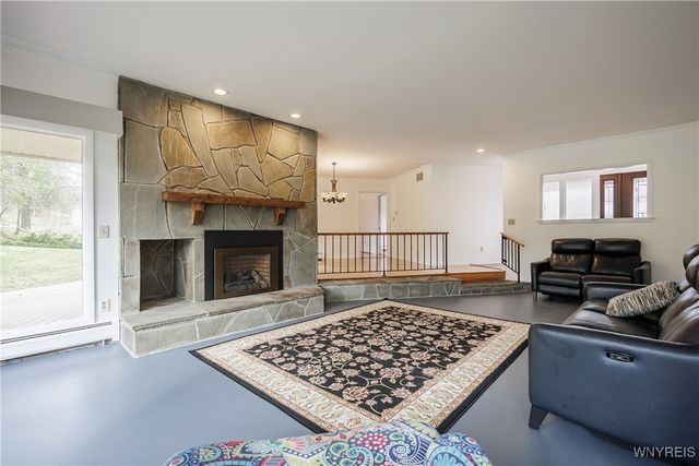 1 White Springs Circle, Geneva Town, NY 14456