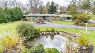 1 White Springs Circle, Geneva Town, NY 14456