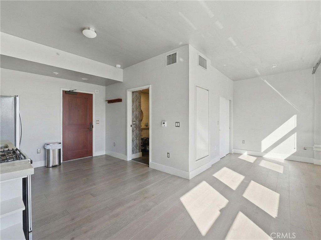 460 S Spring, Los Angeles, CA 90013