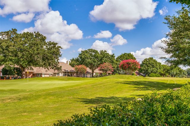 1111 Pebble Beach Drive, Mansfield, TX 76063