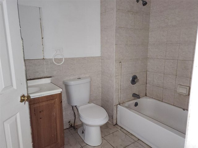36 S 23rd Street, Wyandanch, NY 11798