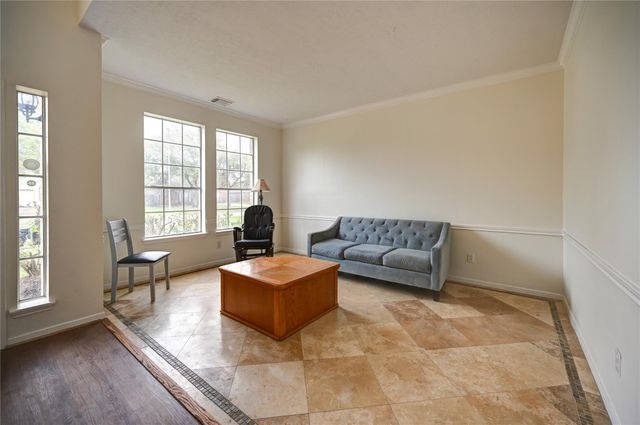 11906 Dinosaur Valley Drive, Sugar Land, TX 77498