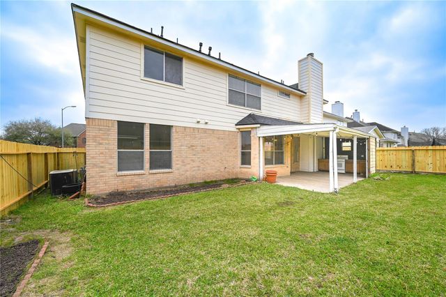 11906 Dinosaur Valley Drive, Sugar Land, TX 77498