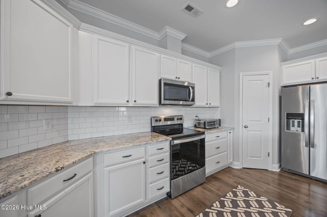 2996 Landon Drive, Greenville, NC 27858