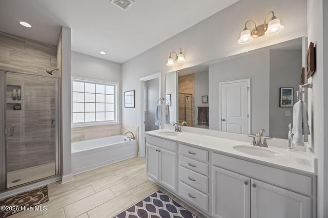 2996 Landon Drive, Greenville, NC 27858