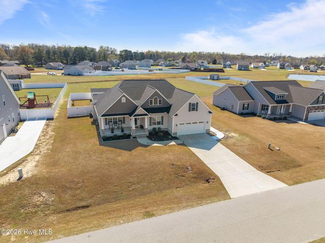 2996 Landon Drive, Greenville, NC 27858