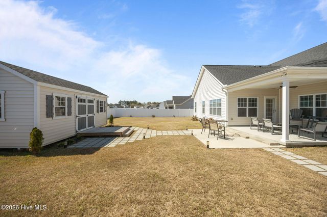 2996 Landon Drive, Greenville, NC 27858