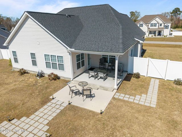 2996 Landon Drive, Greenville, NC 27858