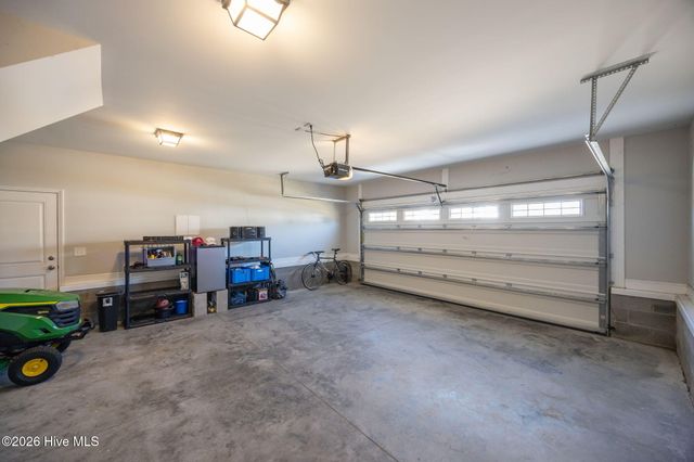 2996 Landon Drive, Greenville, NC 27858