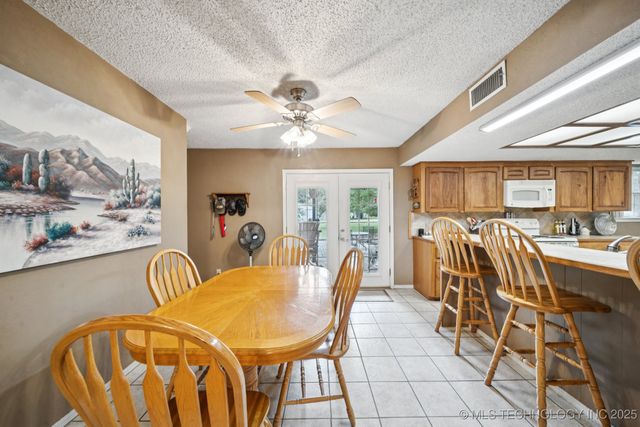 1504 College Park Road, Claremore, OK 74017