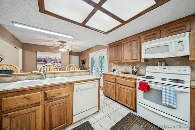 1504 College Park Road, Claremore, OK 74017