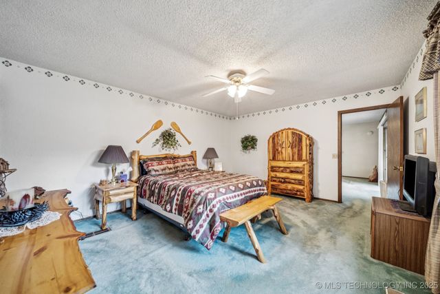 1504 College Park Road, Claremore, OK 74017