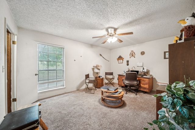 1504 College Park Road, Claremore, OK 74017