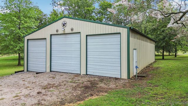 1504 College Park Road, Claremore, OK 74017