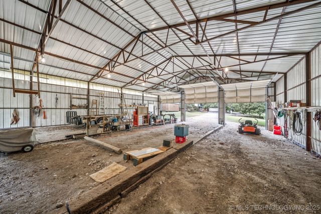 1504 College Park Road, Claremore, OK 74017