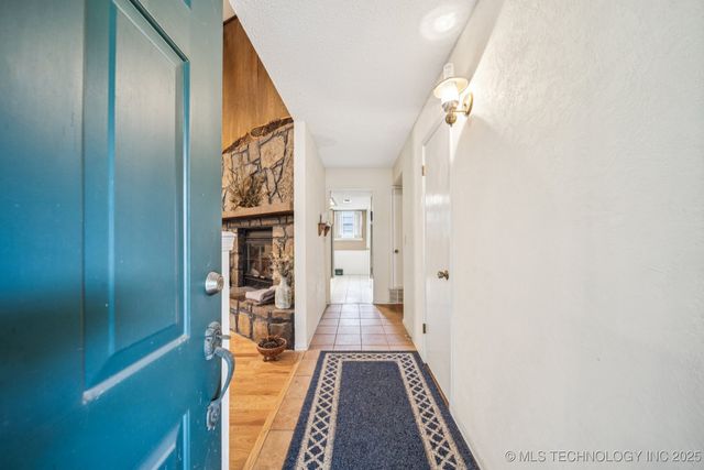 1504 College Park Road, Claremore, OK 74017