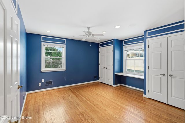 5206 Moccasin Trail, Louisville, KY 40207