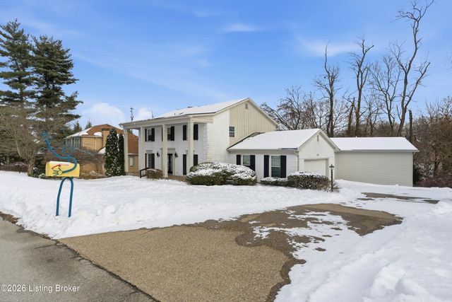 5206 Moccasin Trail, Louisville, KY 40207