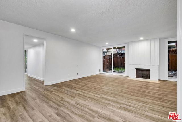 6425 Green Valley Circle 102, Culver City, CA 90230