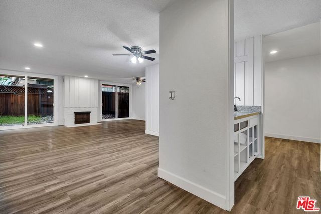 6425 Green Valley Circle 102, Culver City, CA 90230