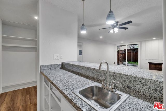 6425 Green Valley Circle 102, Culver City, CA 90230