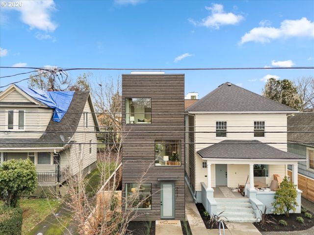 3530 N BORTHWICK Ave, Portland, OR 97227