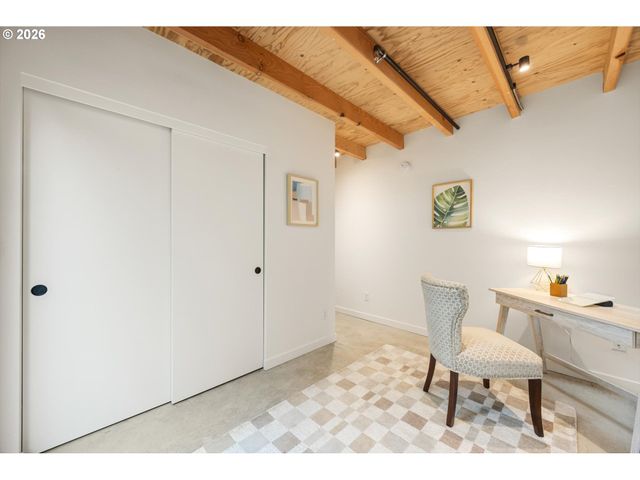 3530 N BORTHWICK Ave, Portland, OR 97227