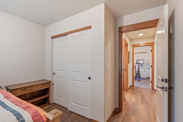 2354 NW Summerhill Drive, Bend, OR 97703