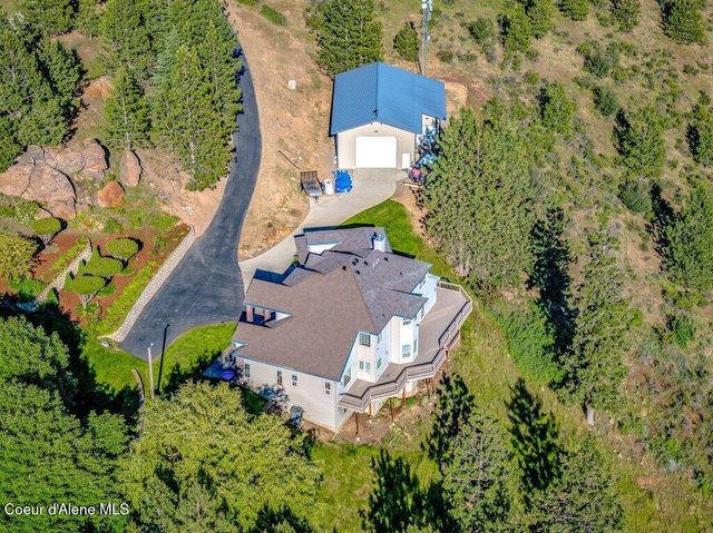 10715 N Payment Peak RD, Hauser, ID 83854