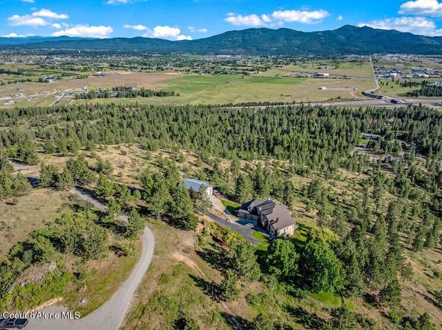 10715 N Payment Peak RD, Hauser, ID 83854