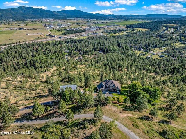10715 N Payment Peak RD, Hauser, ID 83854