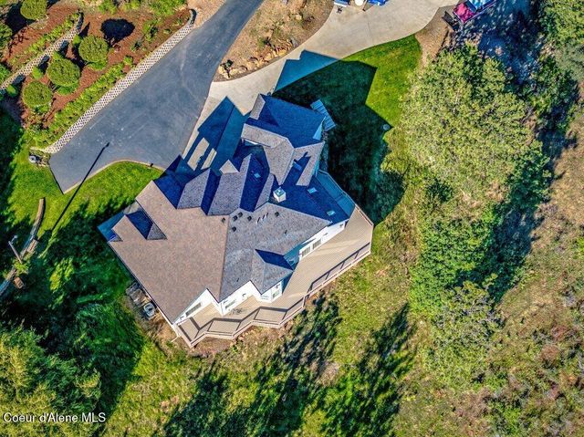 10715 N Payment Peak RD, Hauser, ID 83854