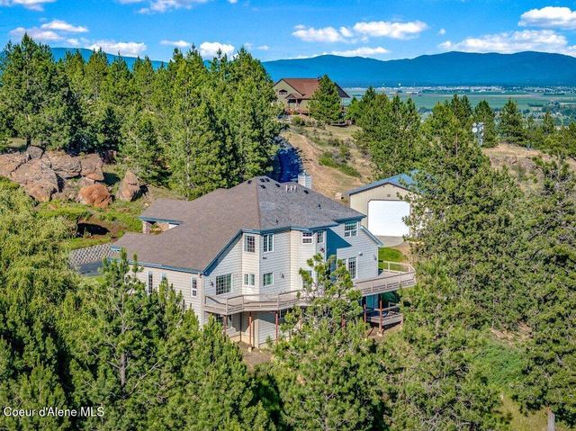 10715 N Payment Peak RD, Hauser, ID 83854