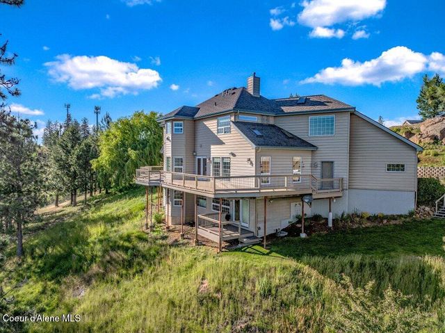 10715 N Payment Peak RD, Hauser, ID 83854