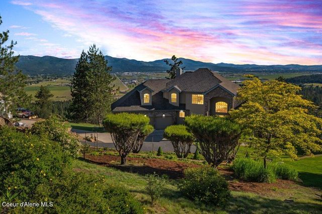 10715 N Payment Peak RD, Hauser, ID 83854