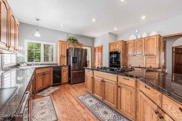10715 N Payment Peak RD, Hauser, ID 83854