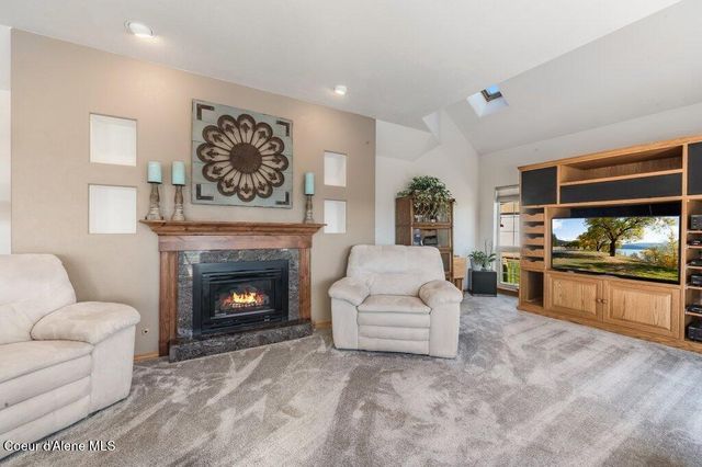 10715 N Payment Peak RD, Hauser, ID 83854