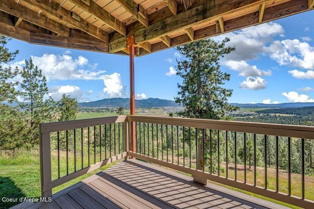 10715 N Payment Peak RD, Hauser, ID 83854