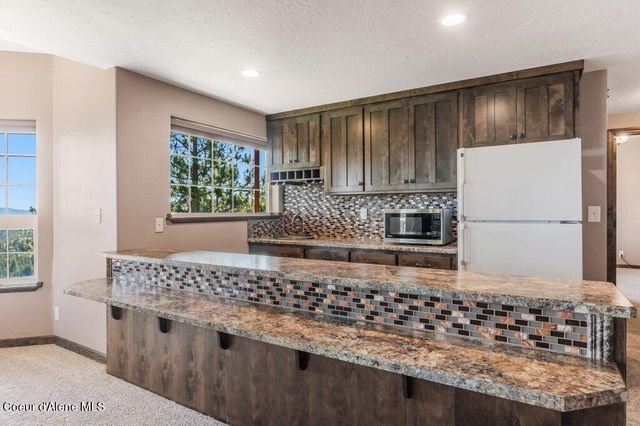 10715 N Payment Peak RD, Hauser, ID 83854